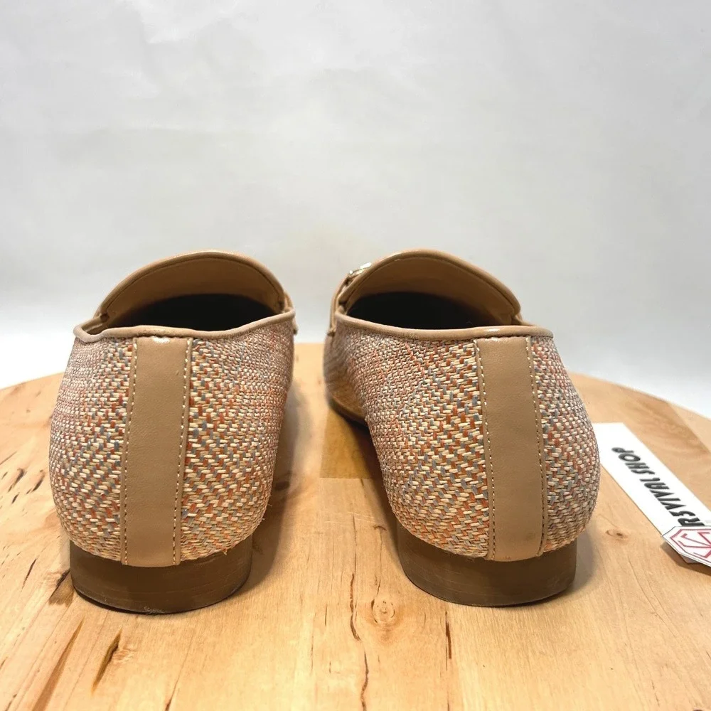 Tahari Women's Beige Patterned With Gold-Tone Slip On Vegan Leather Loafers - 11